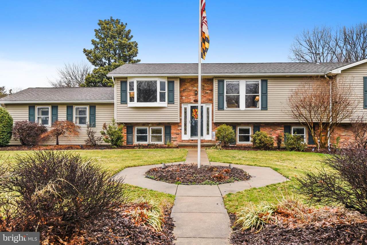 8348 Sail Circle - Photo 1