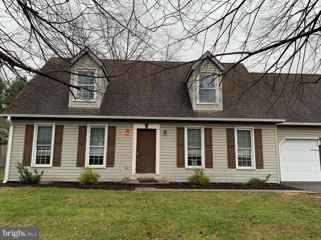 3566 Turnberry Drive - Photo 1