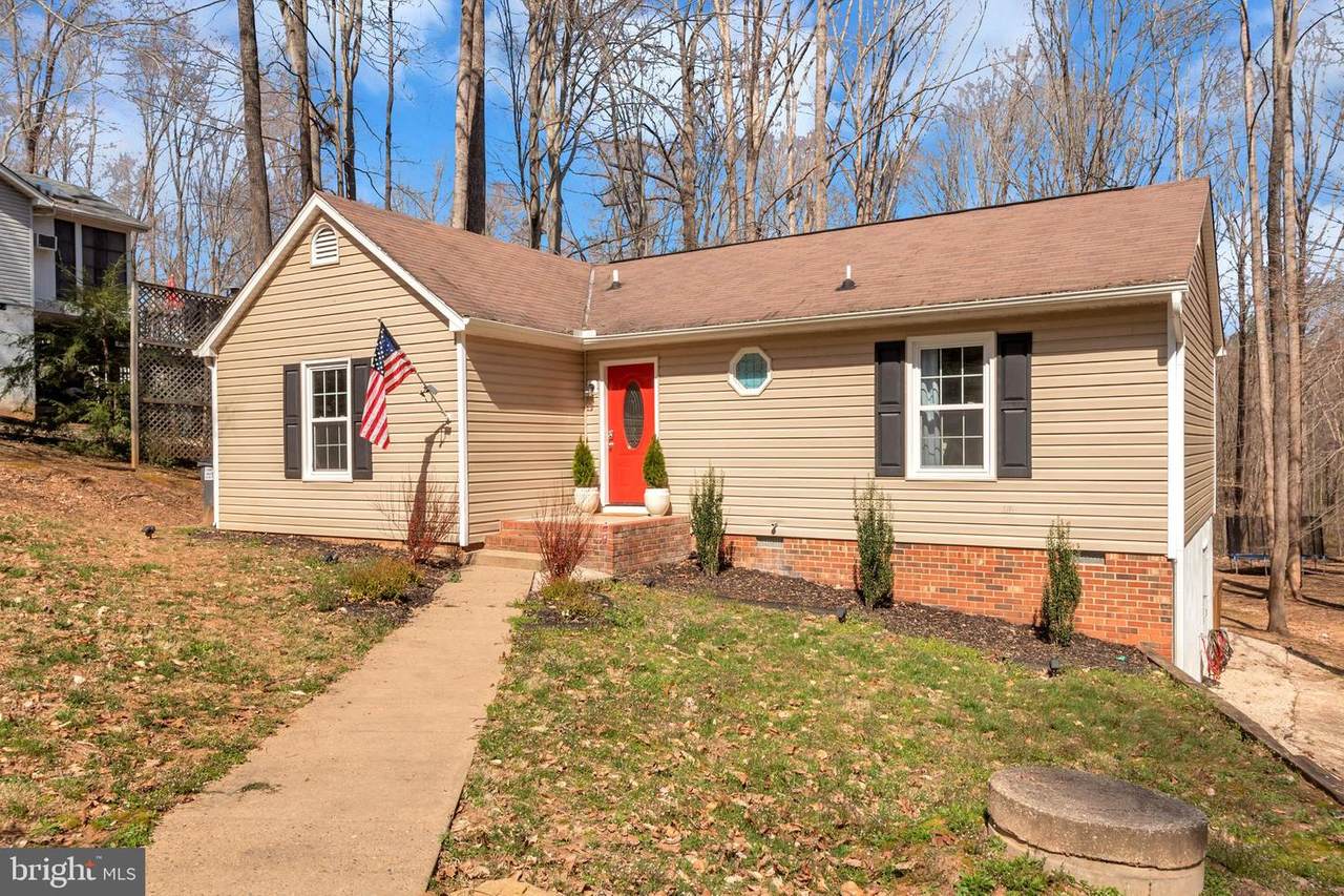 222 Cedar Ridge Drive - Photo 1