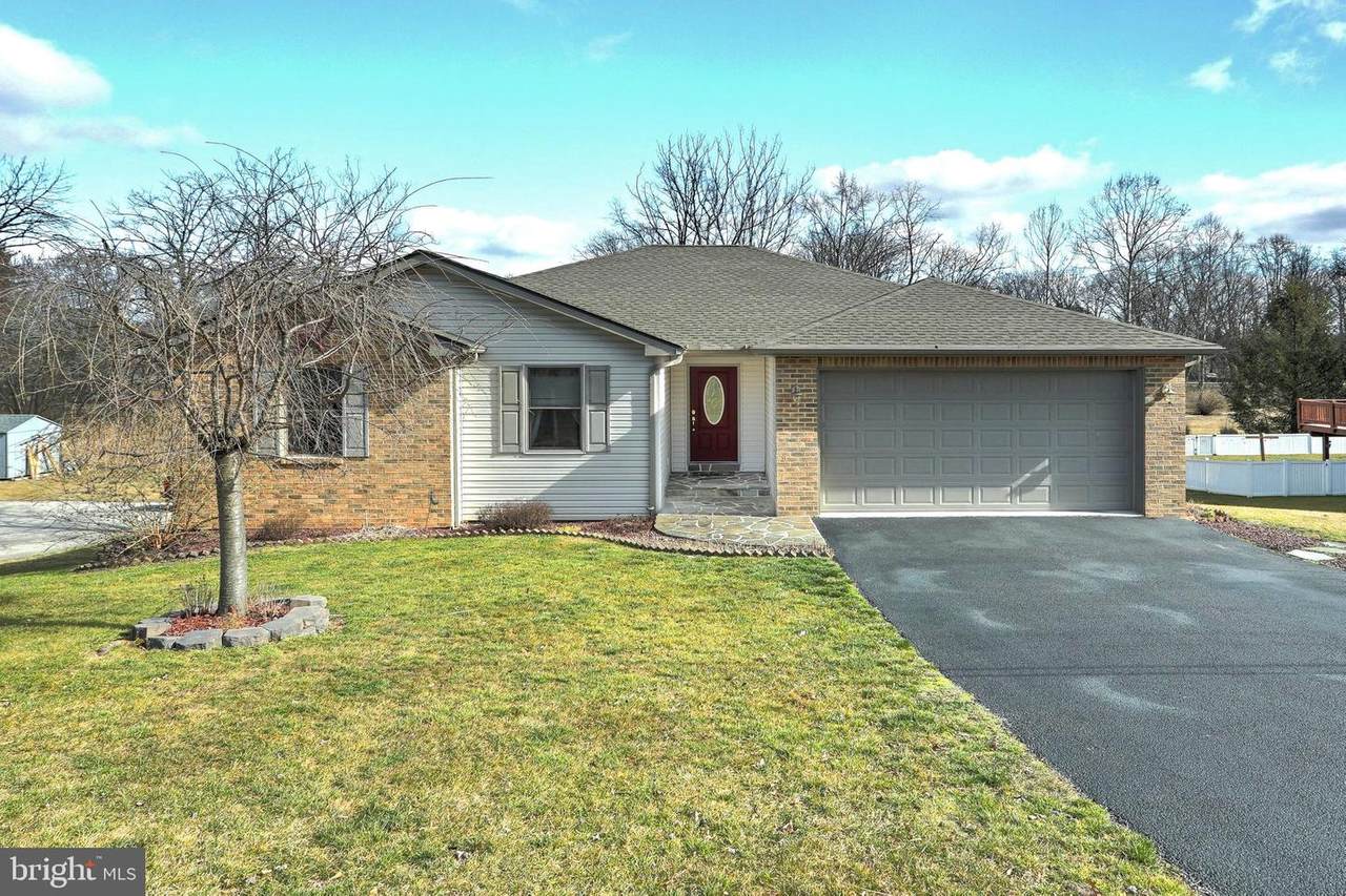 53 Longstreet Drive - Photo 1