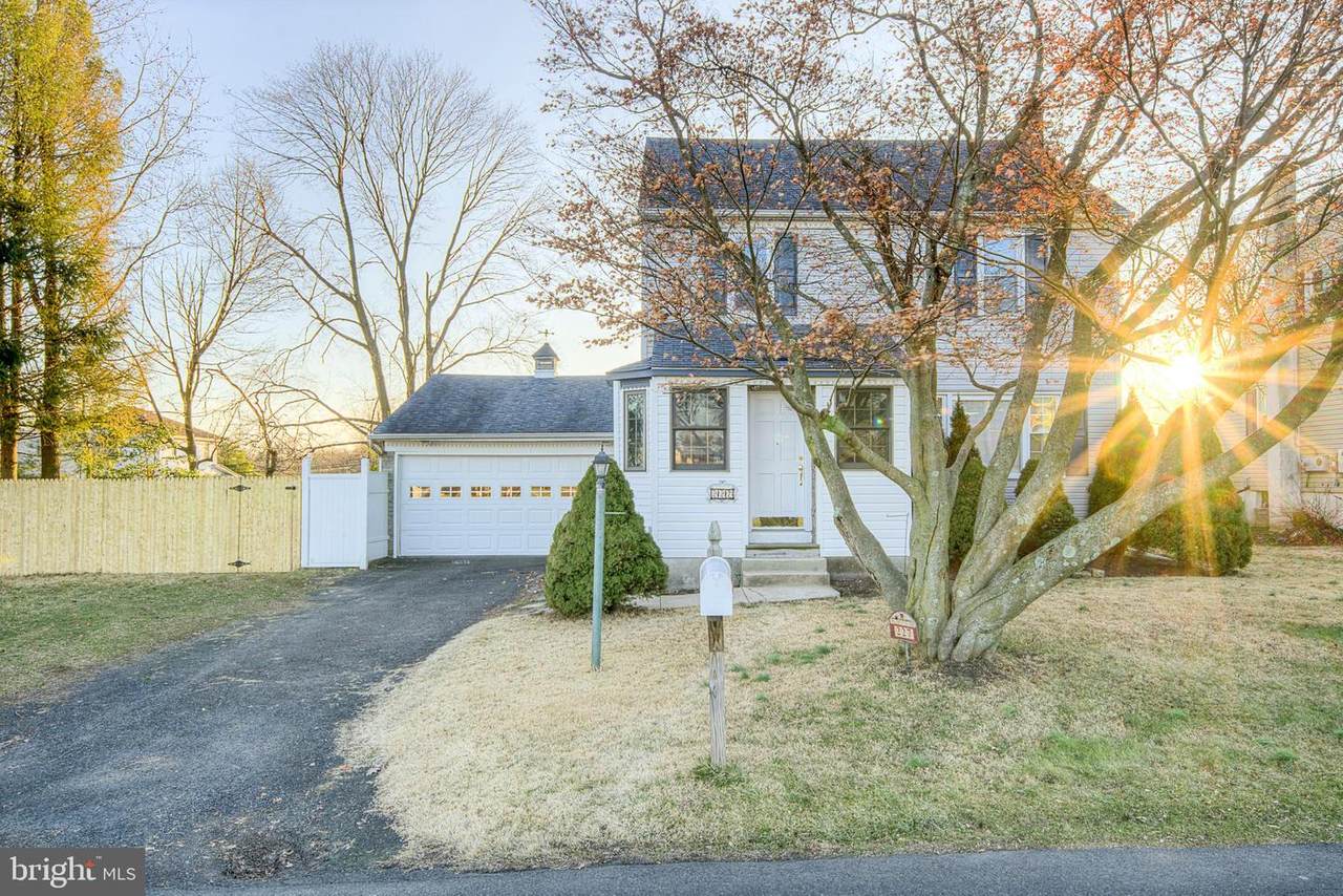 227 Upland Avenue - Photo 1