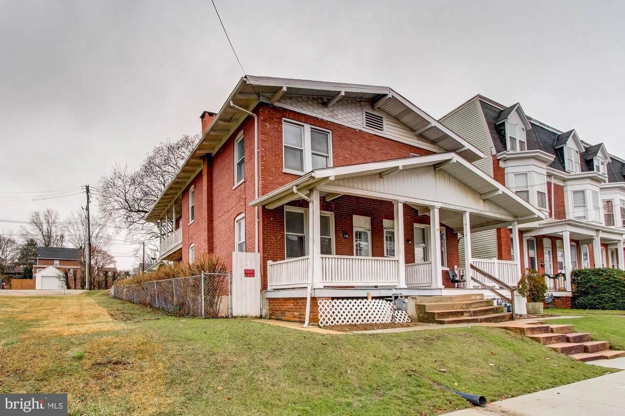 1446 King Street - Photo 1