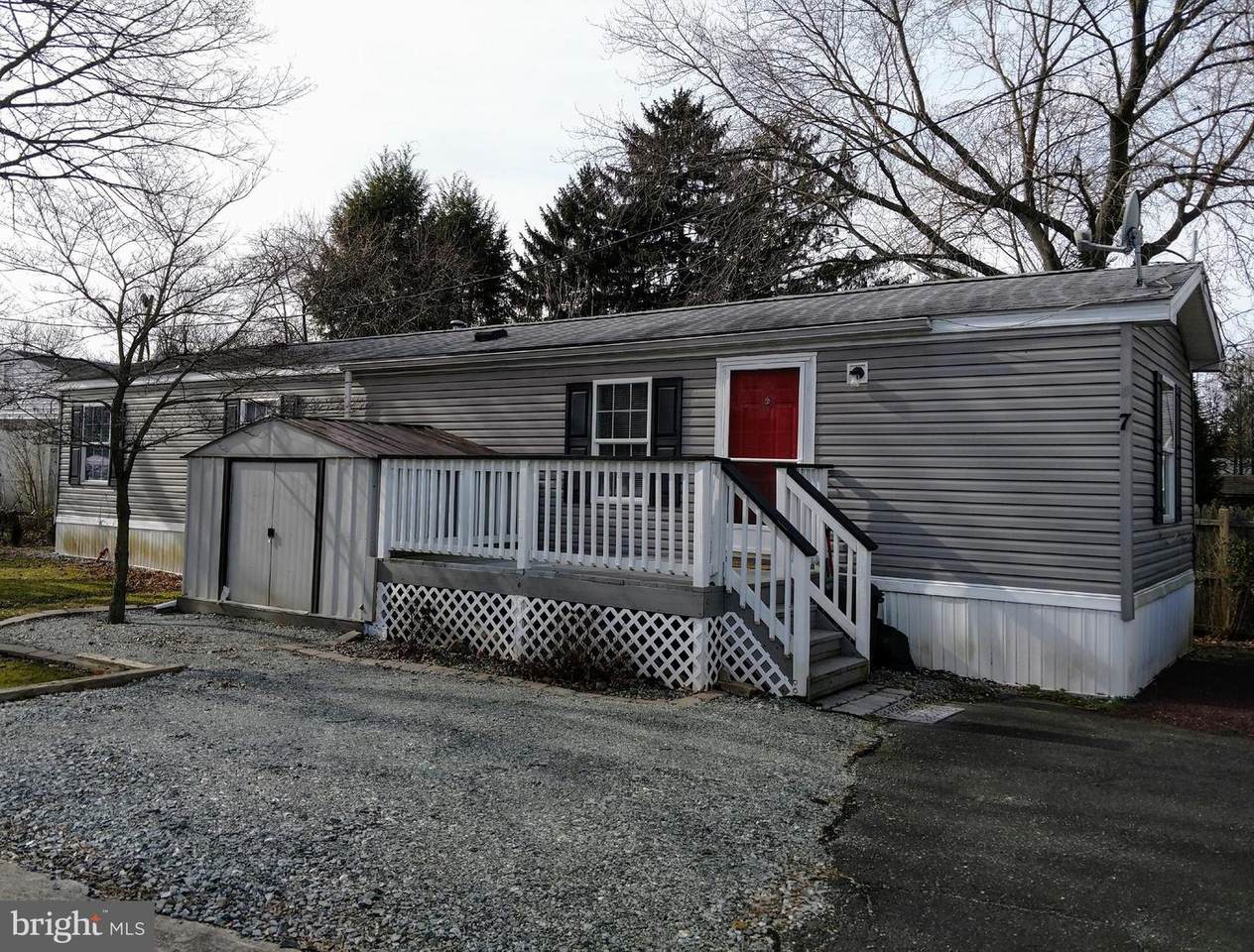 7 Nichols Circle - Photo 1