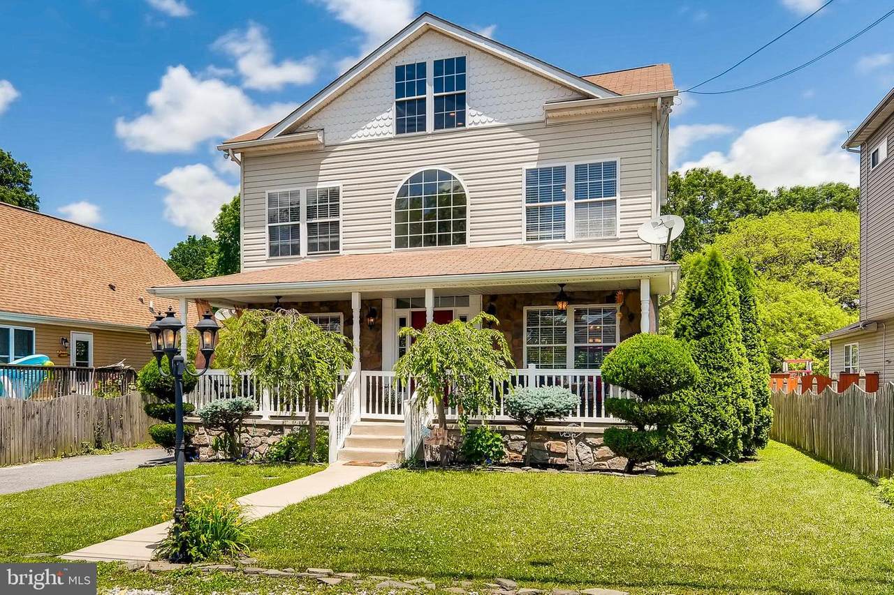 1439 Galena Road - Photo 1