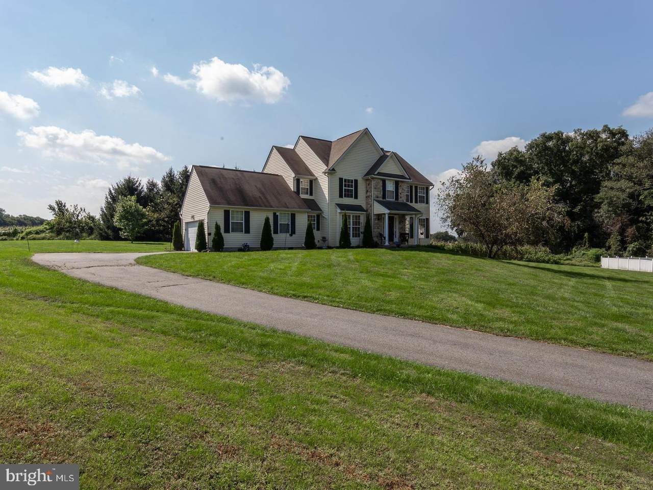 325 Mill Pond Lane - Photo 1