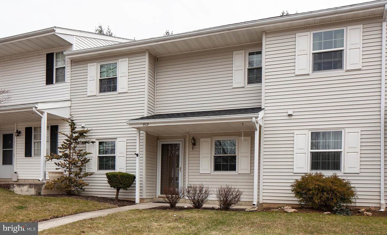 512 Thomas Road - Photo 1