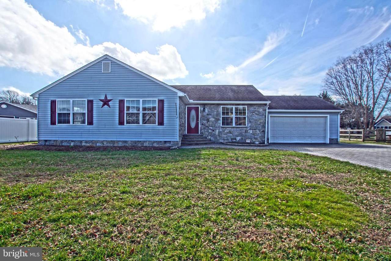 31076 Buttonwood Drive - Photo 1