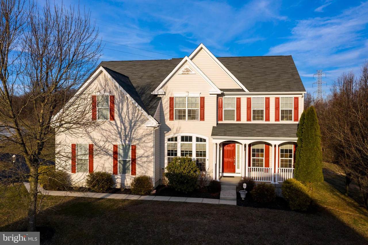 102 Haven Circle - Photo 1