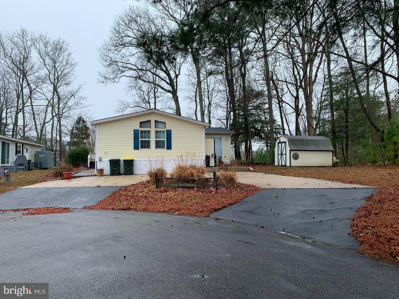 21198 G Street - Photo 1