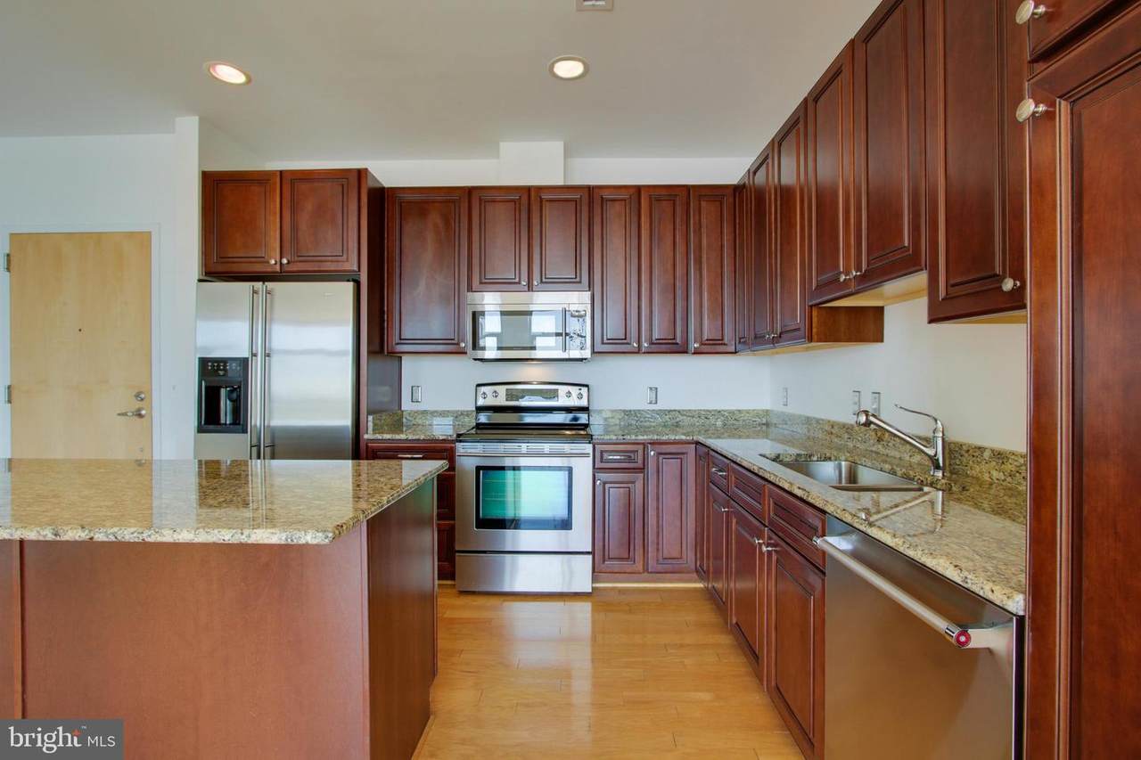 2772 Lighthouse Point East - Photo 1