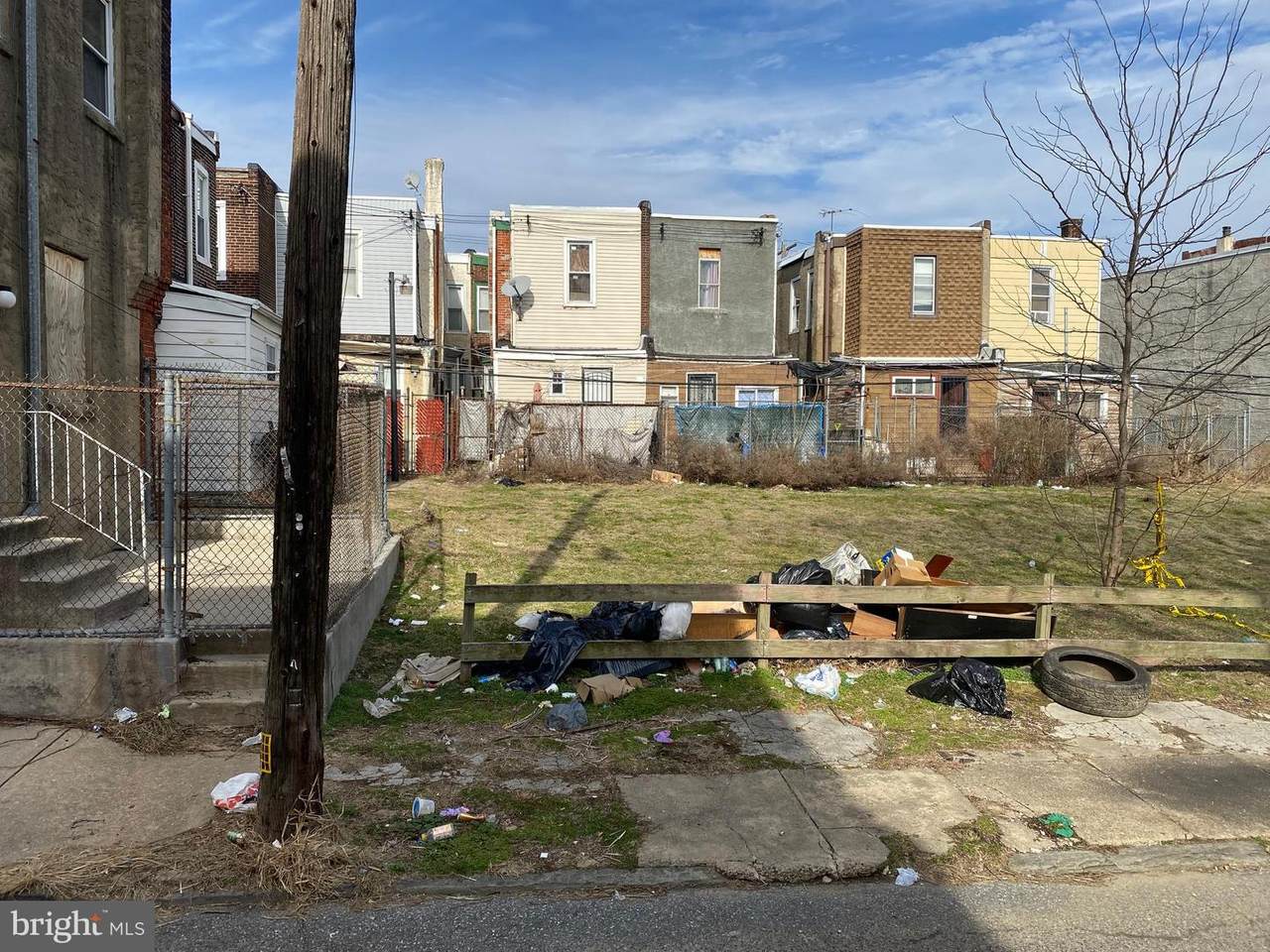 3047 Oakdale Street - Photo 1