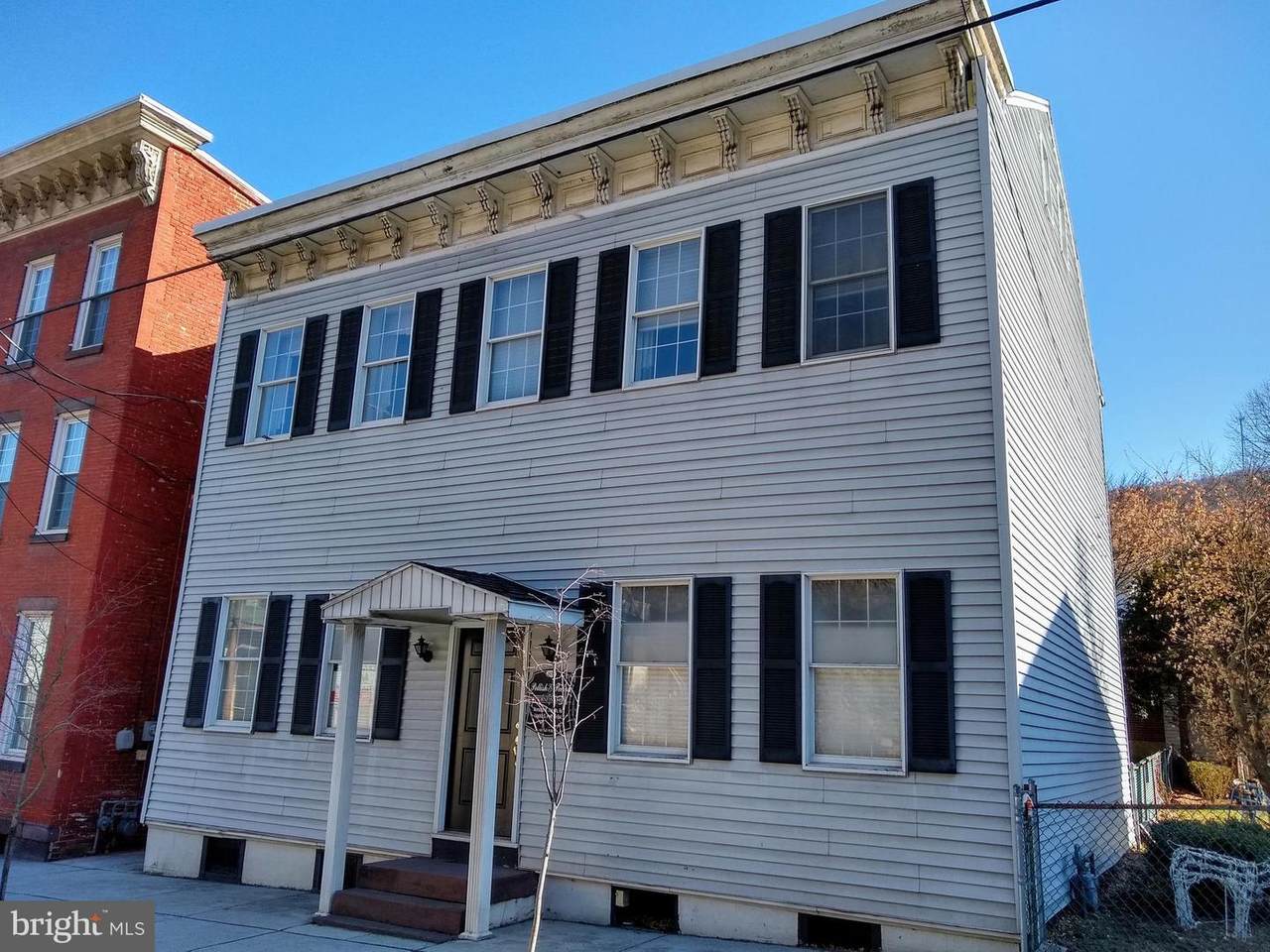809 Market Street - Photo 1