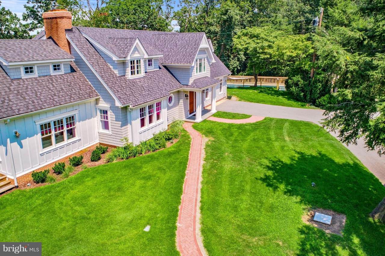 649 Lakeland Road - Photo 1