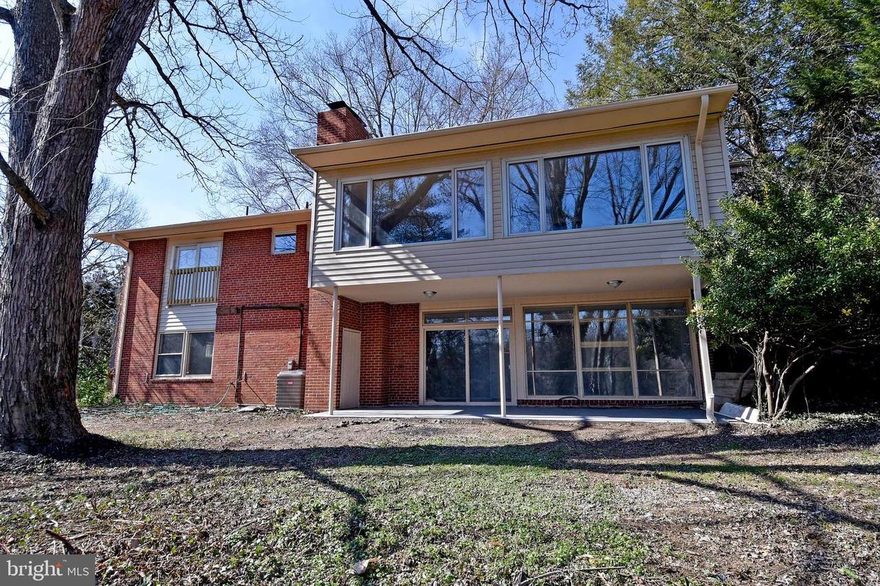 3117 Brooklawn Terrace - Photo 1