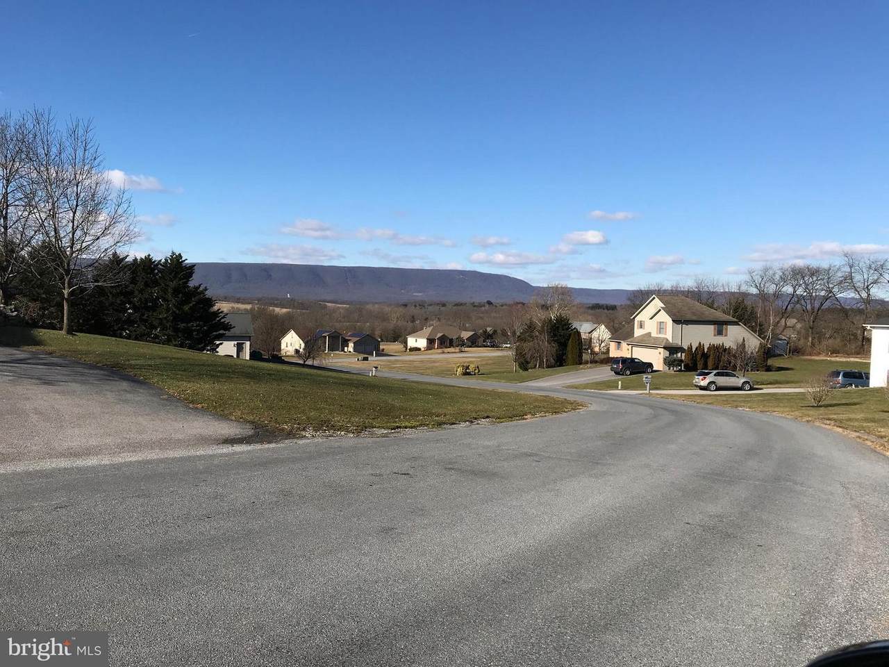 196 Buckingham Drive - Photo 1