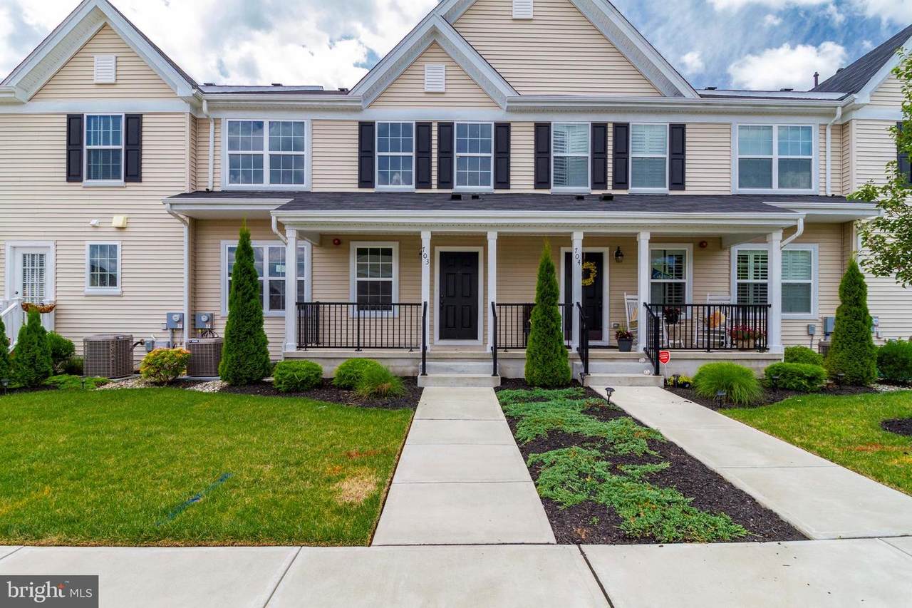 1507 Lexington Mews - Photo 1