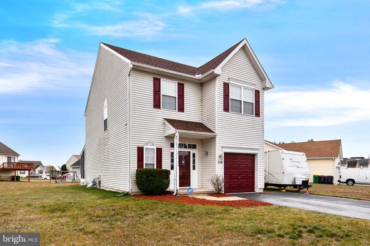 319 Harvest Lane - Photo 1