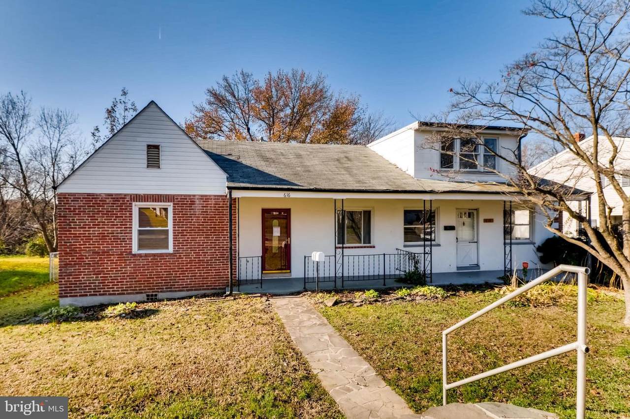 616 Dale Avenue - Photo 1