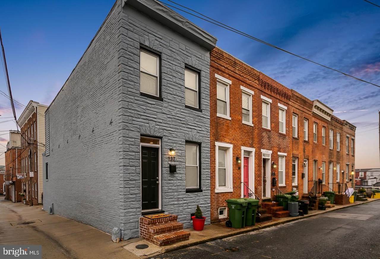 137 Birckhead Street - Photo 1