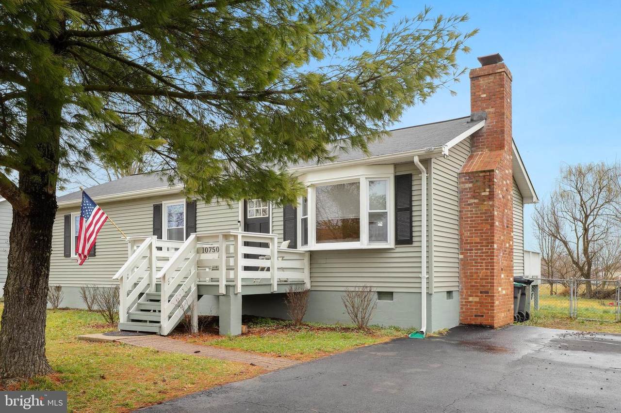 10750 Blake Lane - Photo 1