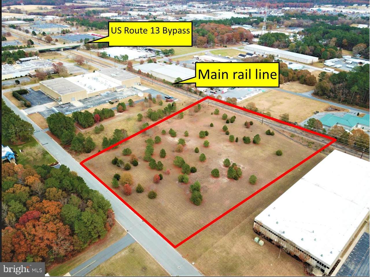 2015 Industrial Parkway - Photo 1