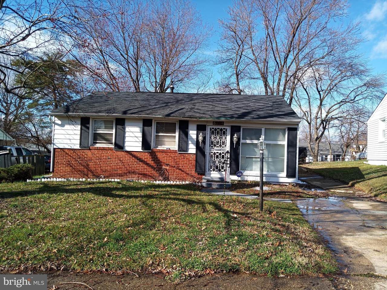 3204 Johnson Court - Photo 1