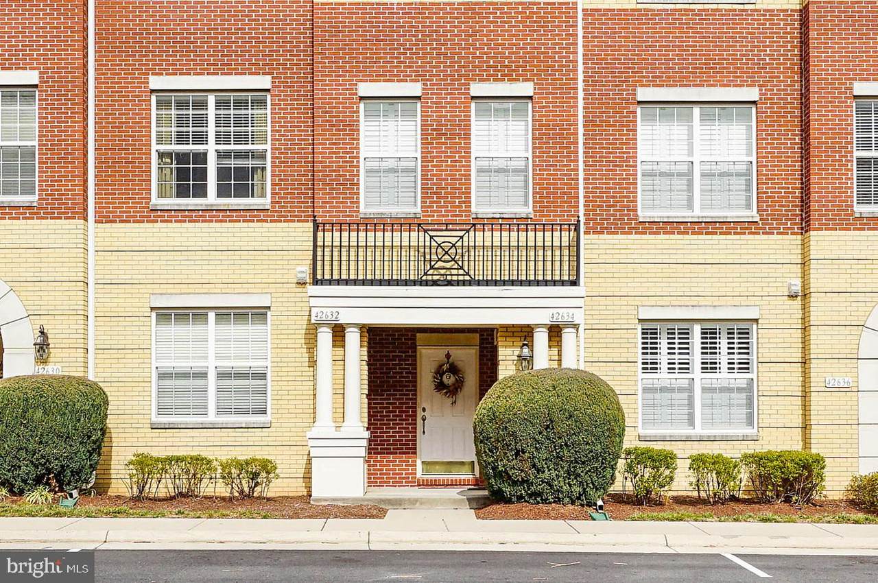42632 Highgate Terrace - Photo 1