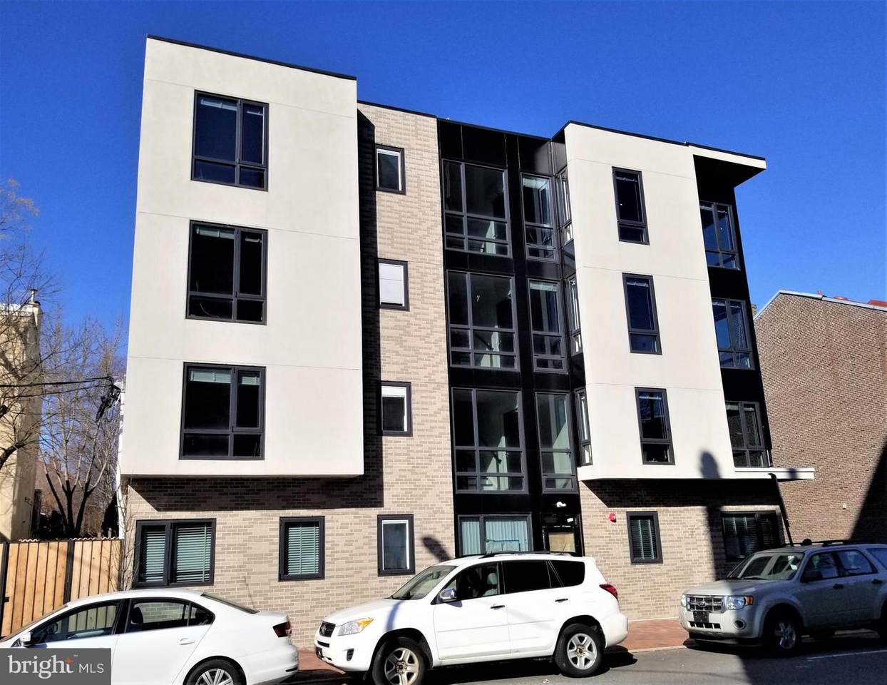 600 Addison Street - Photo 1