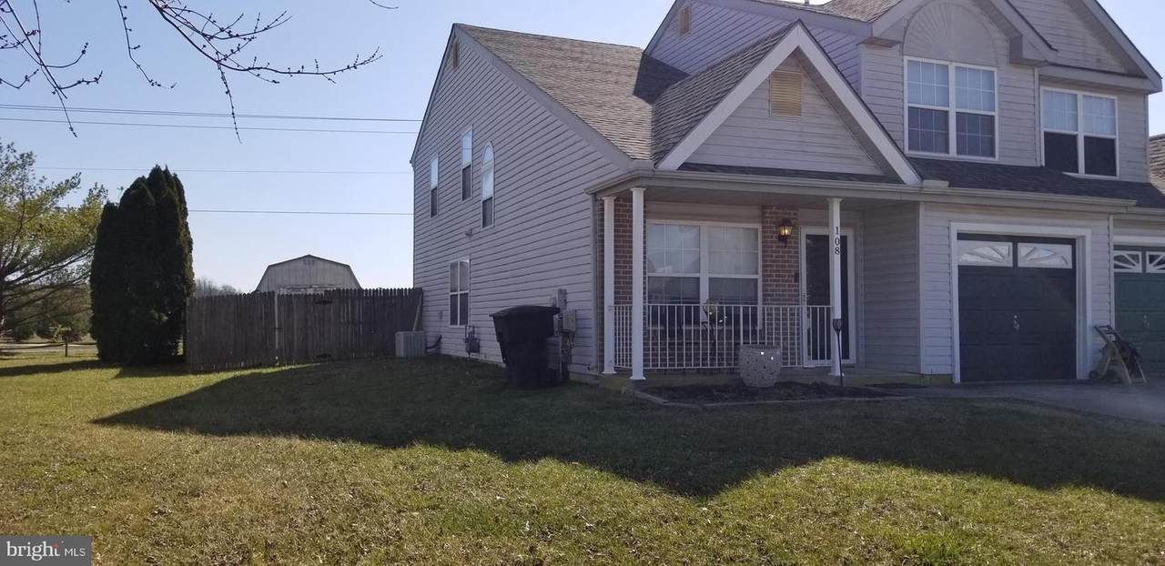 108 Trafalgar Drive - Photo 1