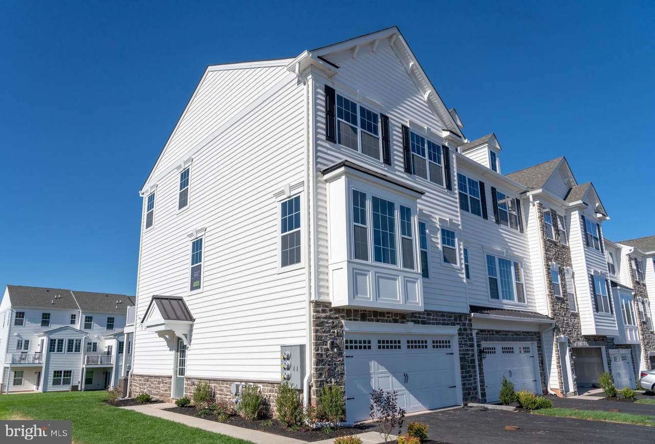 229 Cadence Court - Photo 1