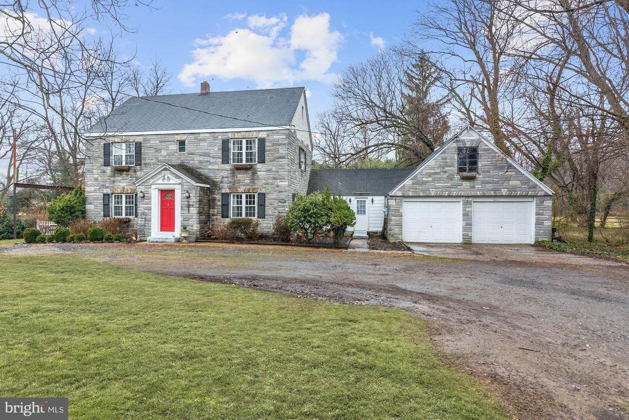672 Church Street - Photo 1