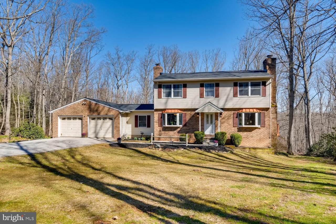 8 Brook Valley Court - Photo 1