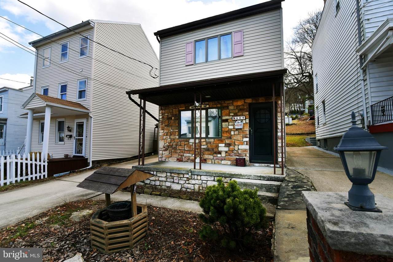 609 Schuylkill Avenue - Photo 1