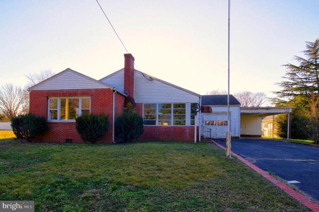 110 Carolyn Avenue - Photo 1