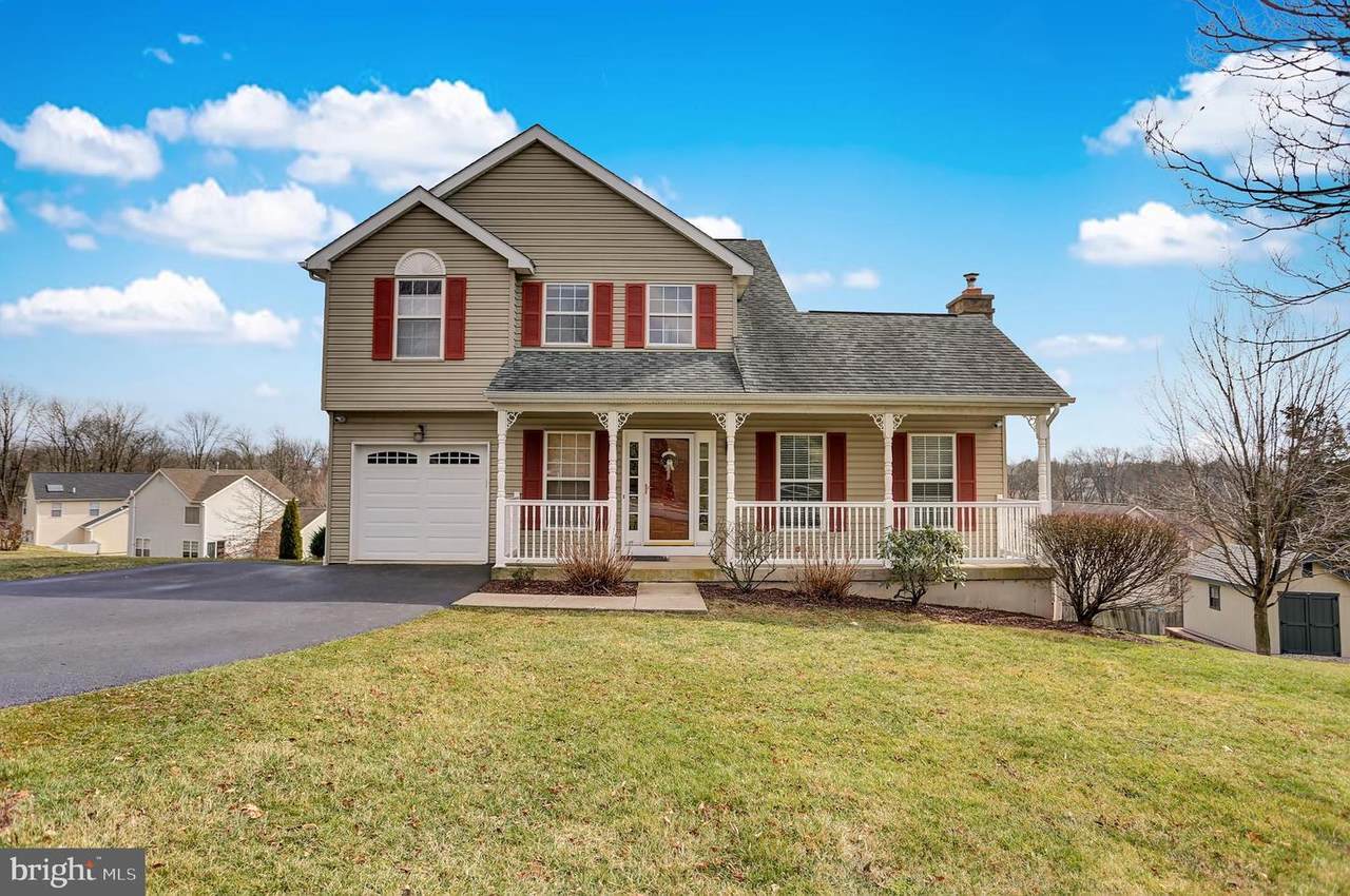 22 Pebble Beach Lane - Photo 1