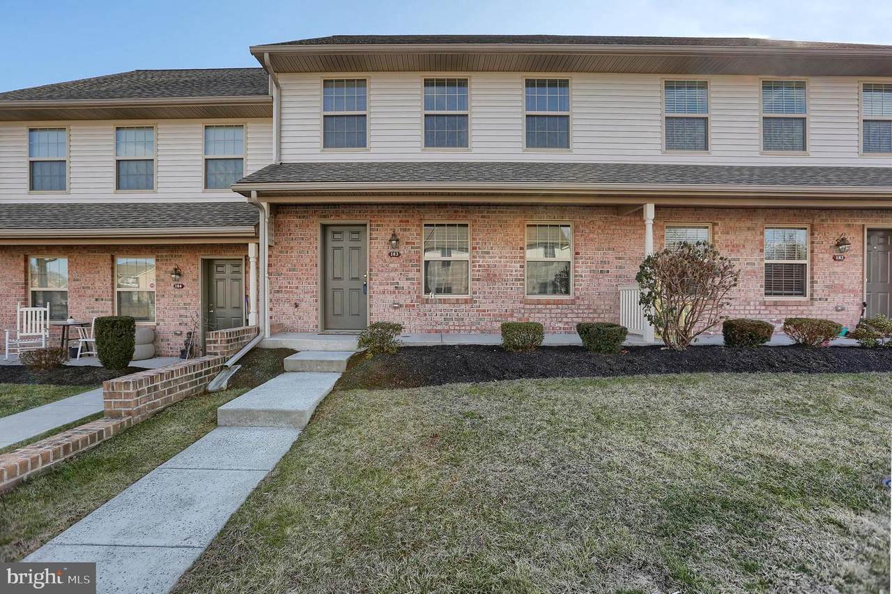 183 Melbourne Lane - Photo 1