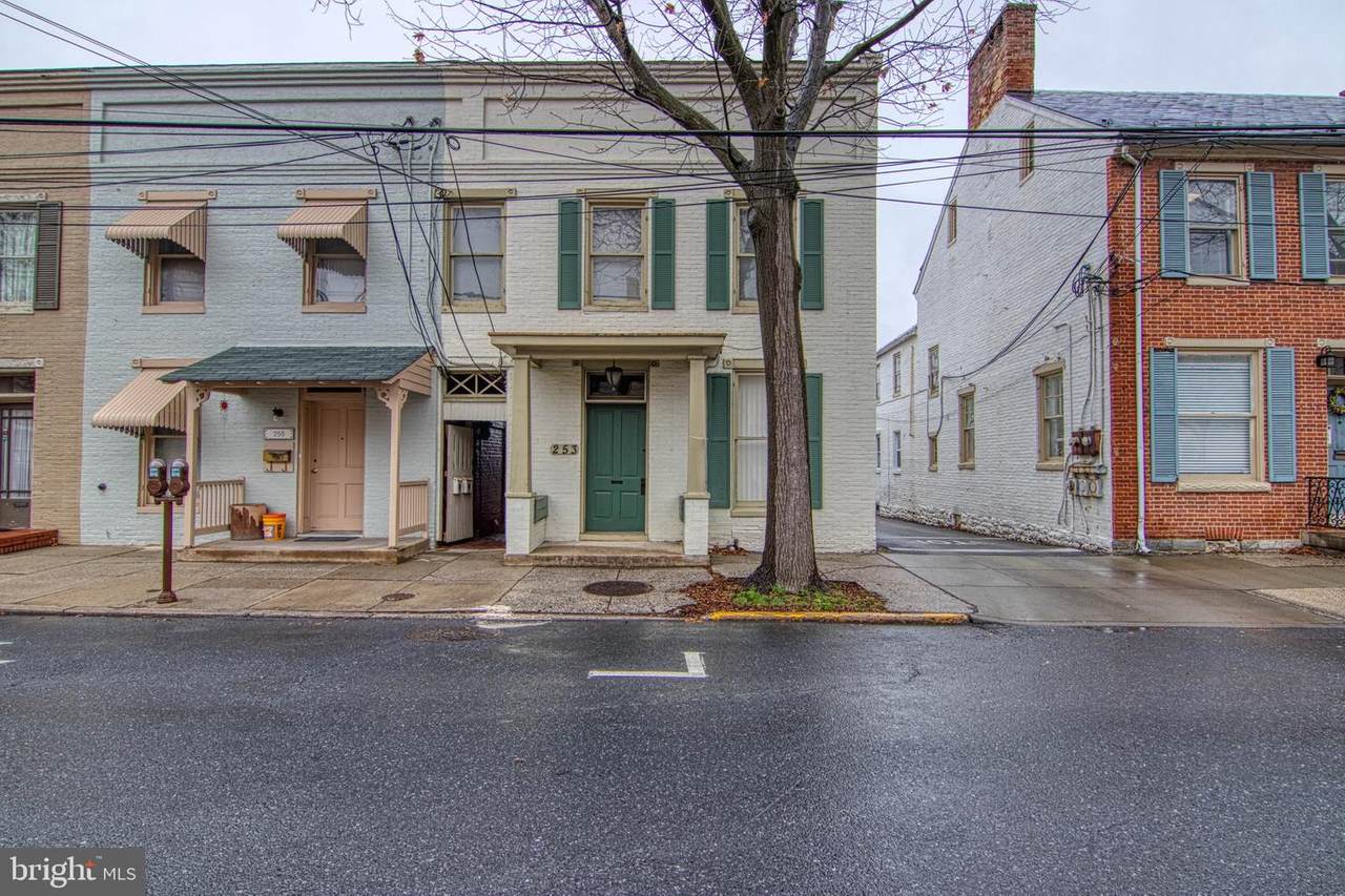 253 Patrick Street - Photo 1