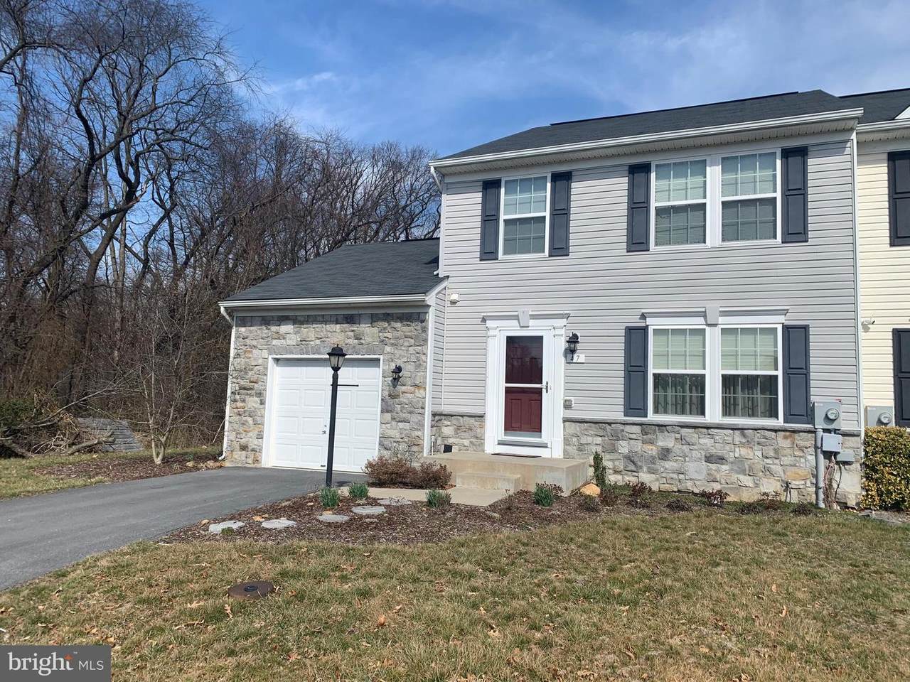 47 Shadow Lane - Photo 1