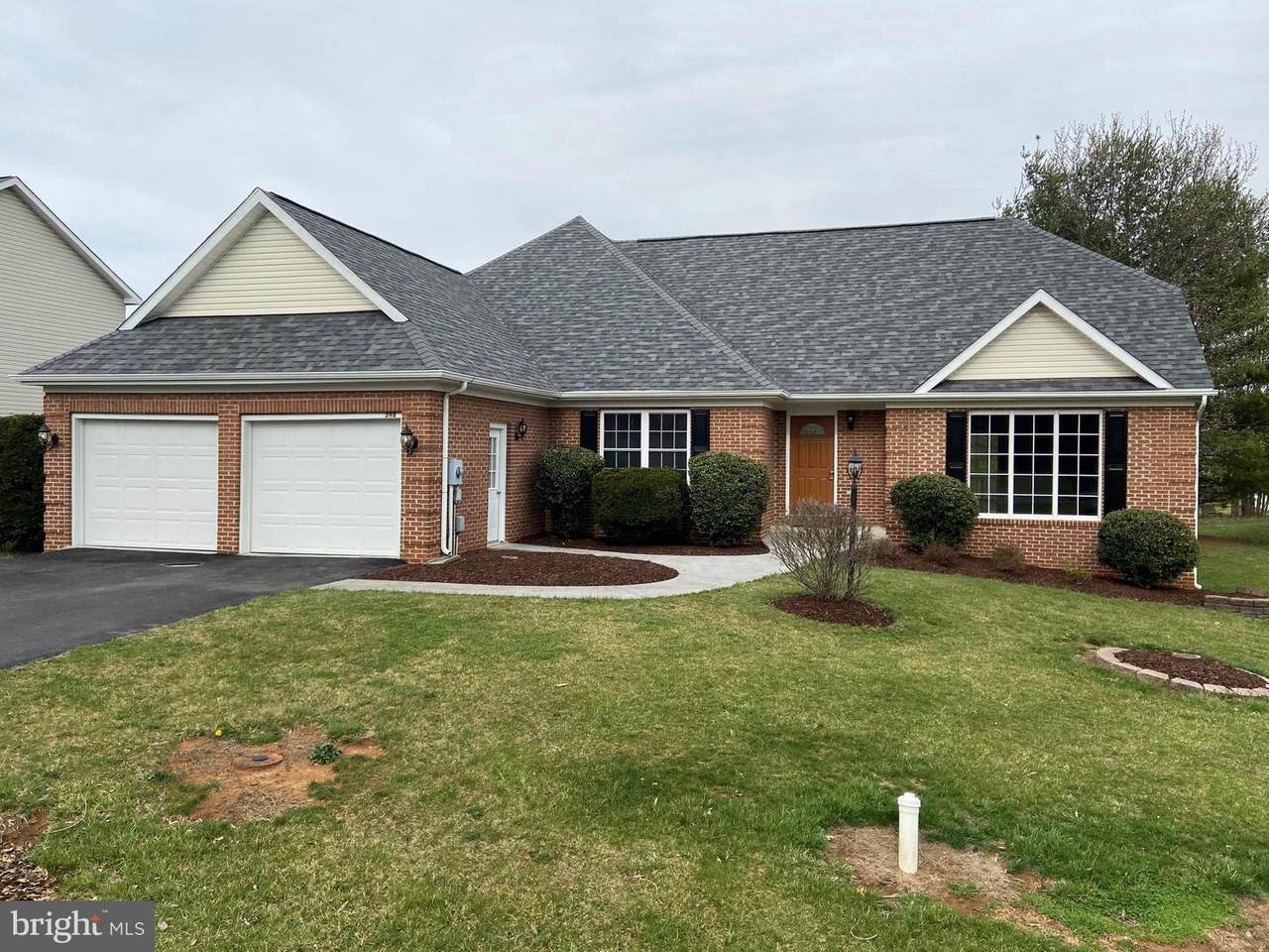 398 Turnberry Drive - Photo 1
