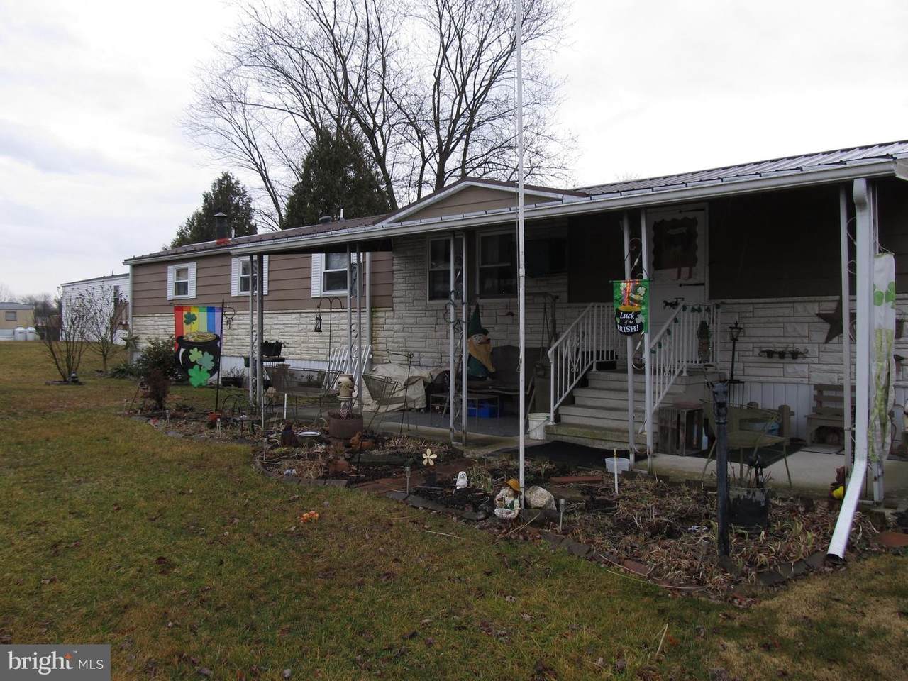61 Walker Avenue - Photo 1 61 Walker Avenue - Photo 1