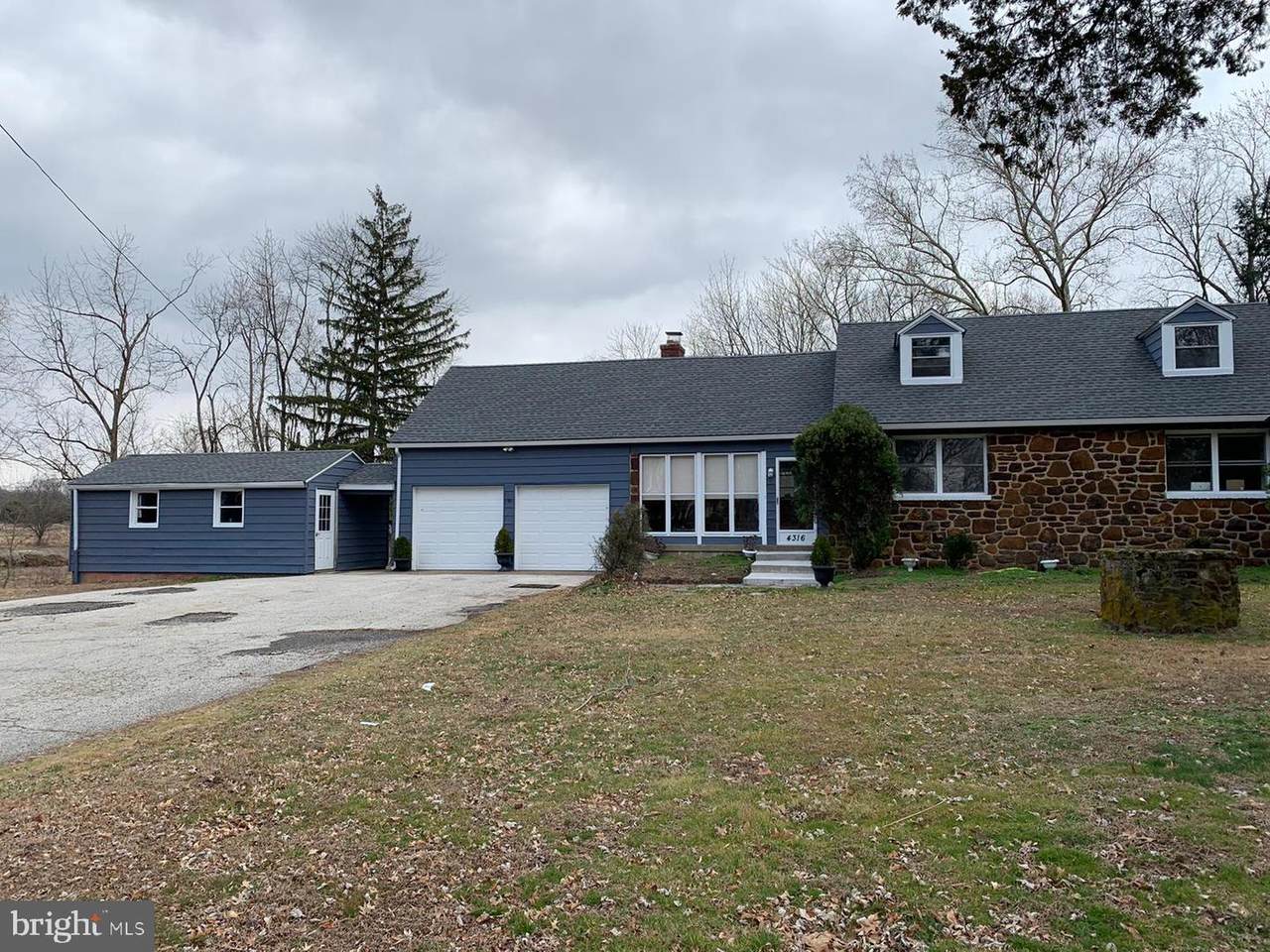 4316 Bridgeboro Road - Photo 1