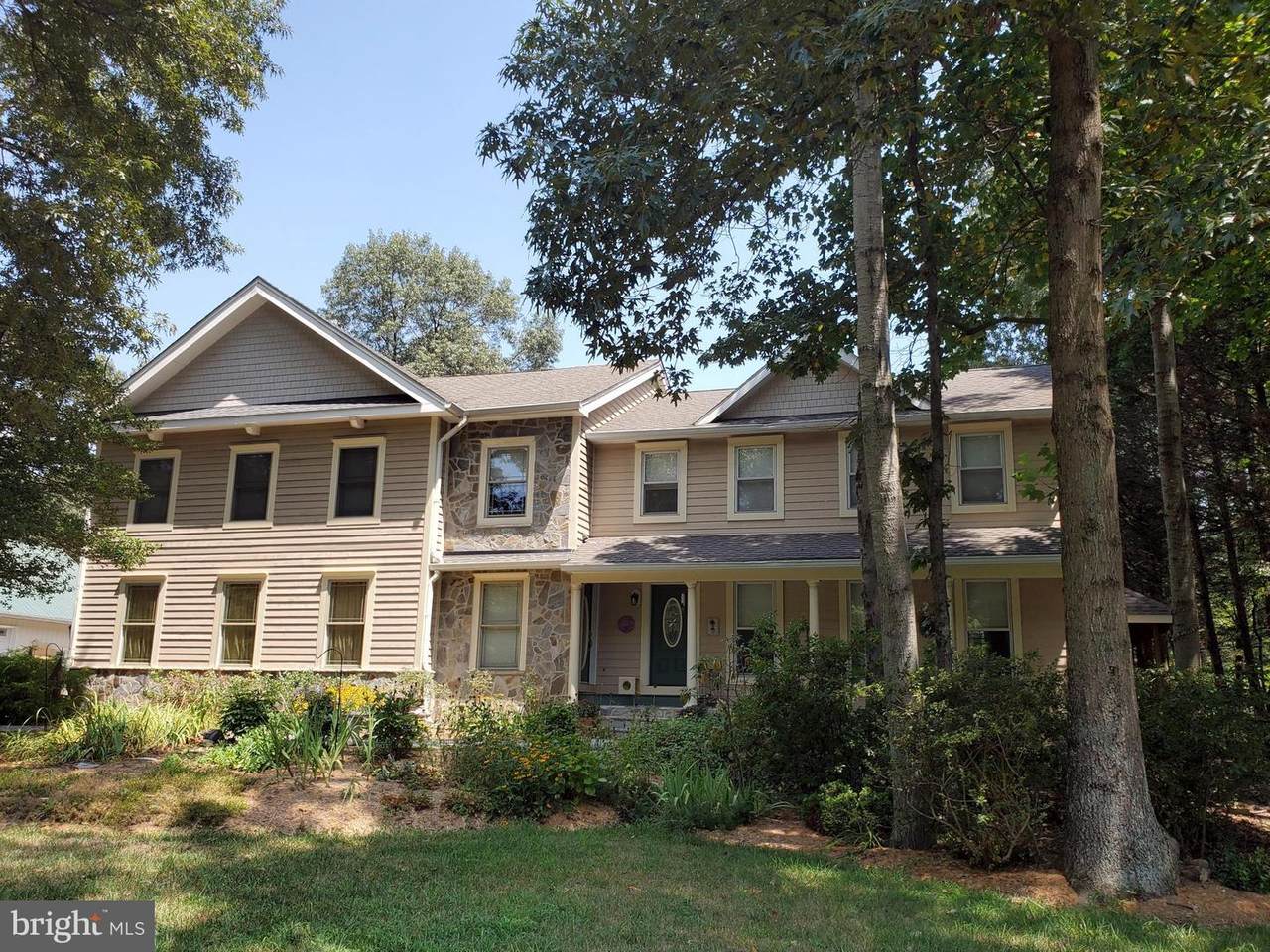915 Indian Creek Lane - Photo 1