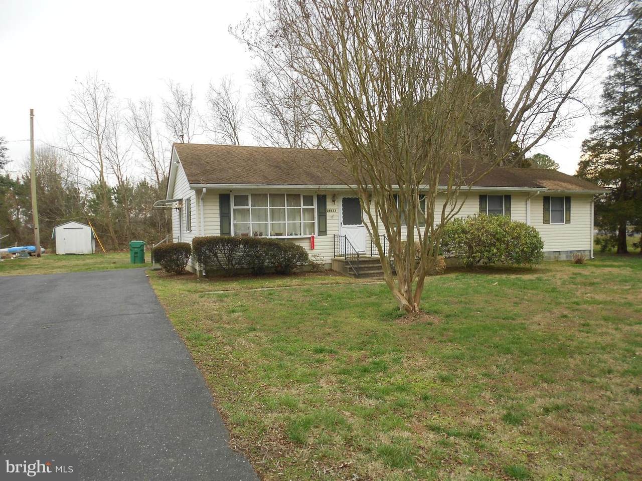 28533 Edgemere Road - Photo 1