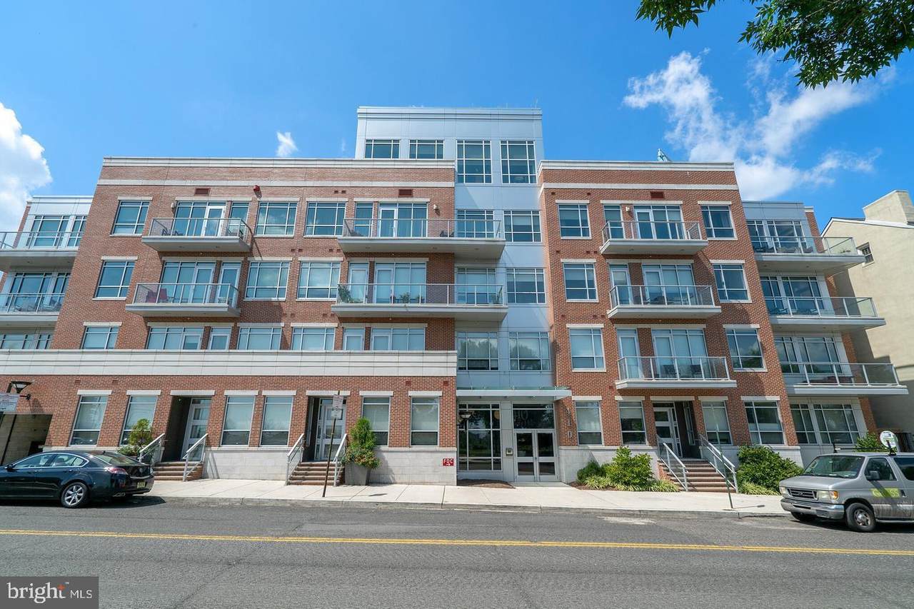 410 Front Street - Photo 1