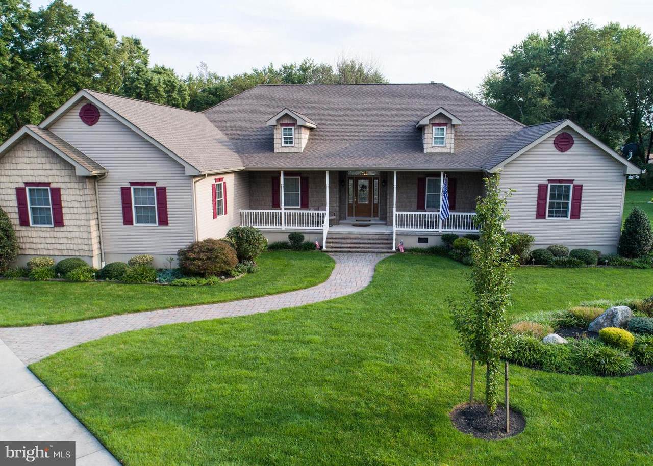 1031 Golda Lane - Photo 1