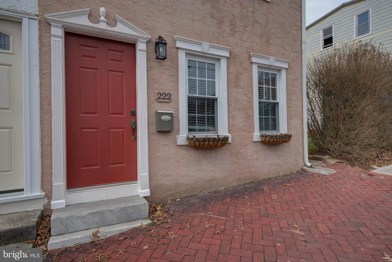222 Ann Street - Photo 1 222 Ann Street - Photo 1