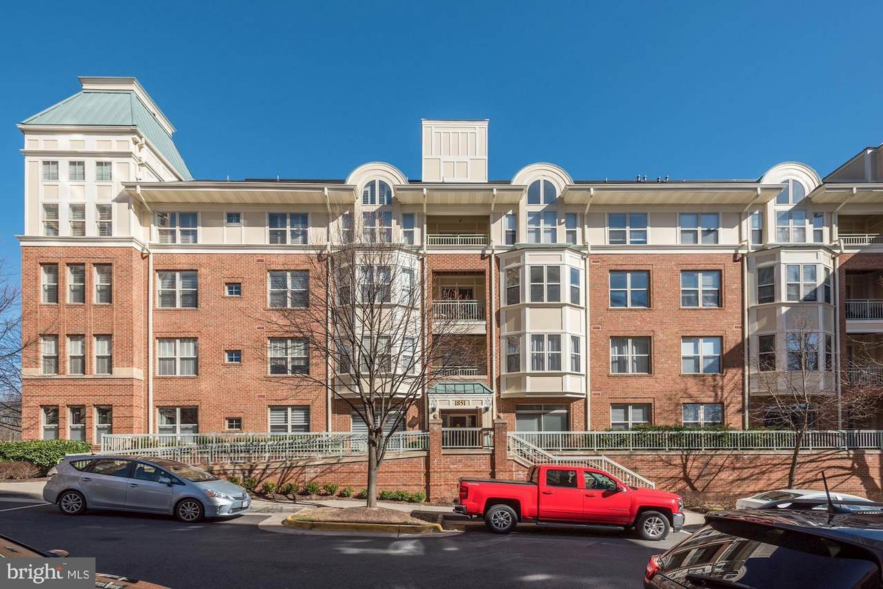 1851 Stratford Park Place - Photo 1
