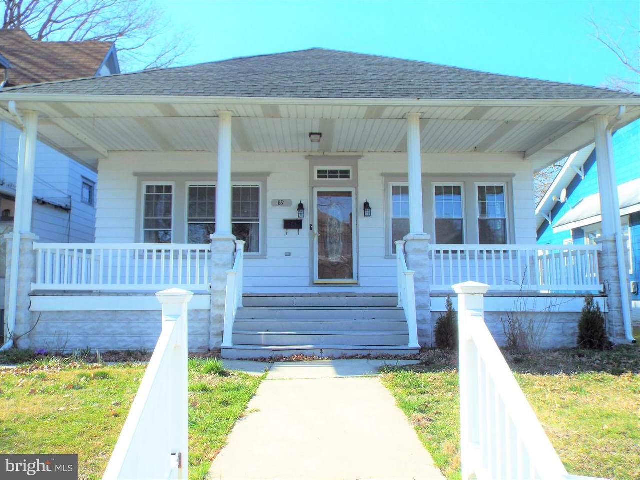 89 8TH Street - Photo 1