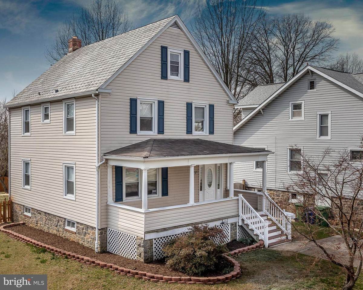 3109 Gibbons Avenue - Photo 1