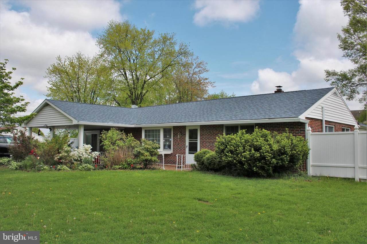 2336 Rhoads Road - Photo 1